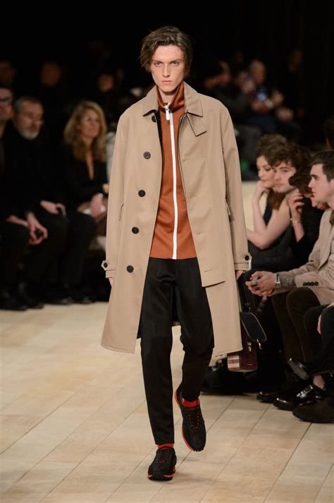 burberry 2016 fall winter men's collection|Burberry fashion designer 2016.